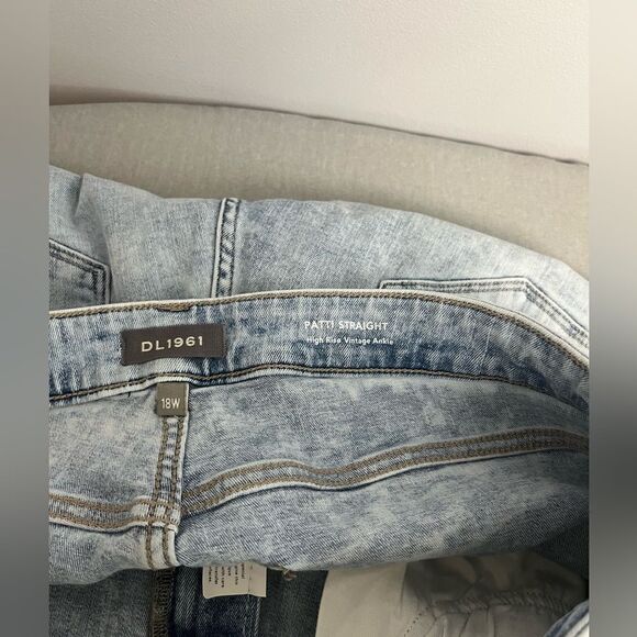 DL1961 Women's Patti Straight High Rise Vintage Ankle Jeans NWT Size 18W - Picture 4 of 11
